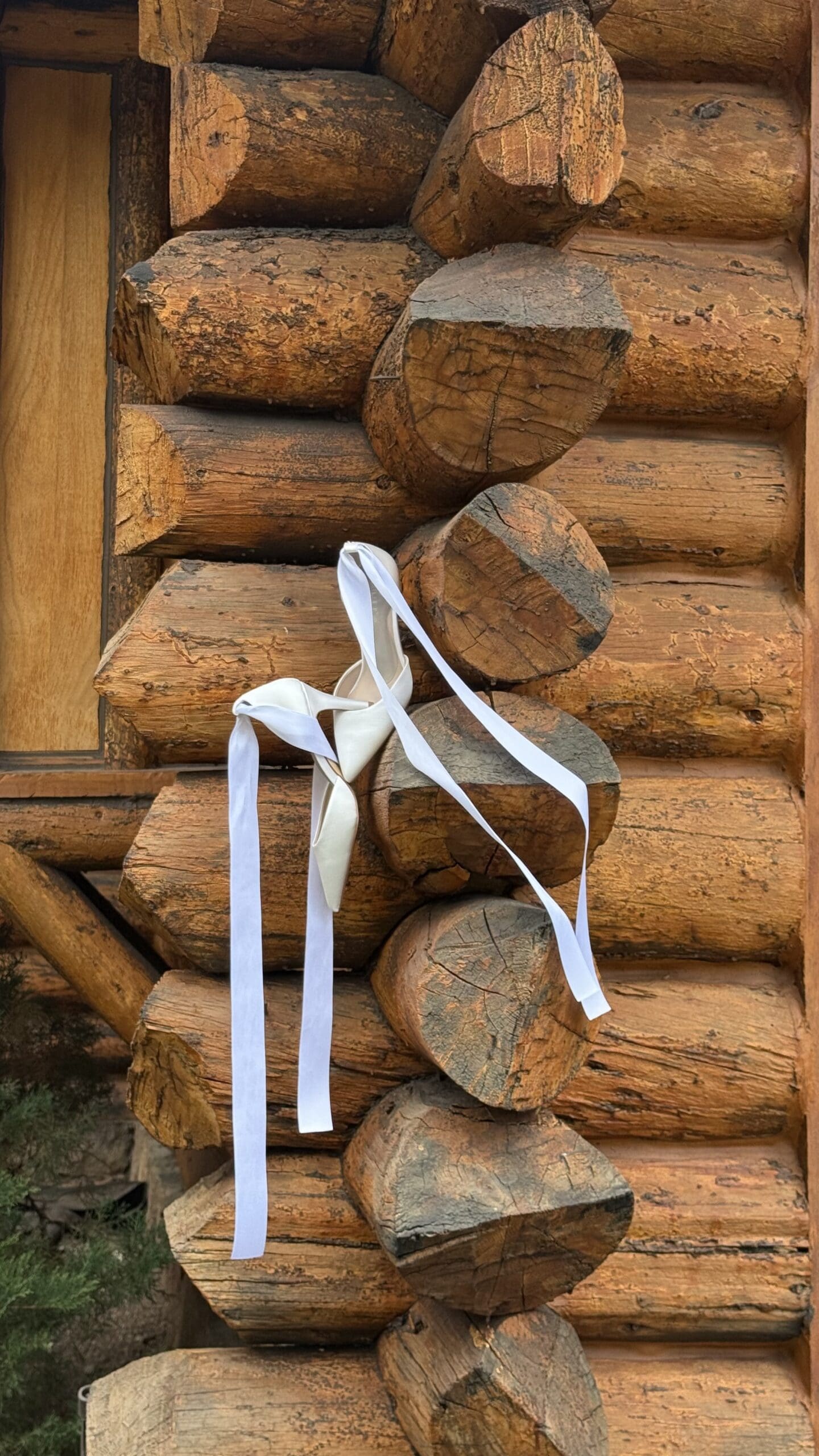 white wedding shoes at Black Canyon Inn
